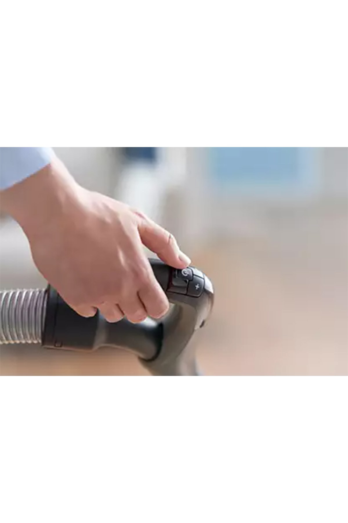 Philips Marathon Ultimate XB9155/07 650 W Toz Torbasız Süpürge